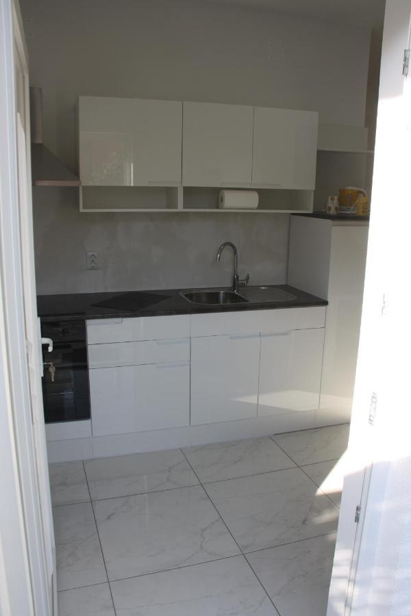 Appartement Lea à Šibenik Extérieur photo