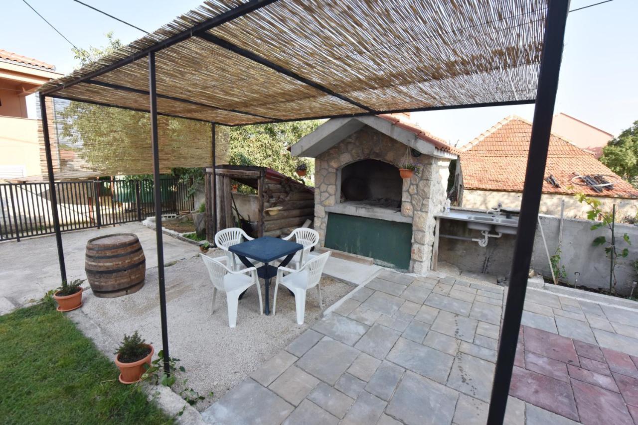 Appartement Lea à Šibenik Extérieur photo