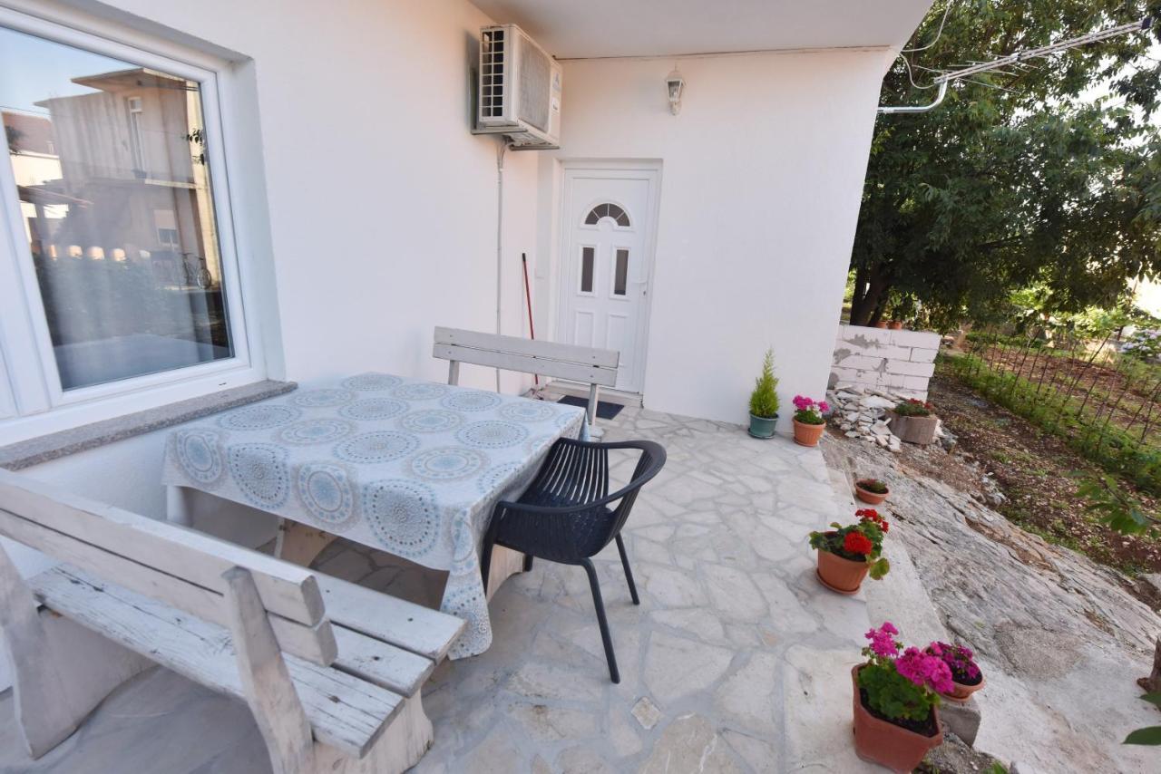 Appartement Lea à Šibenik Extérieur photo