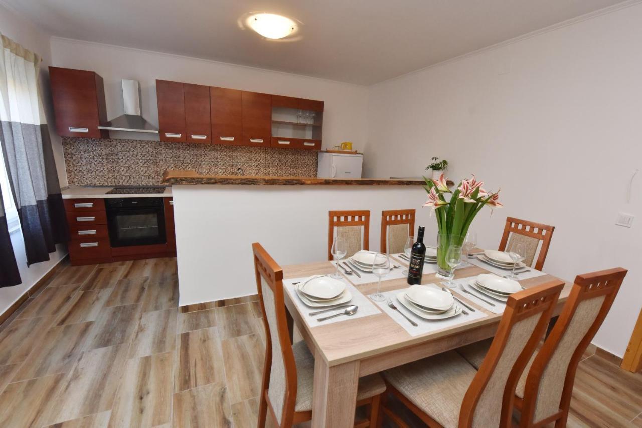 Appartement Lea à Šibenik Extérieur photo