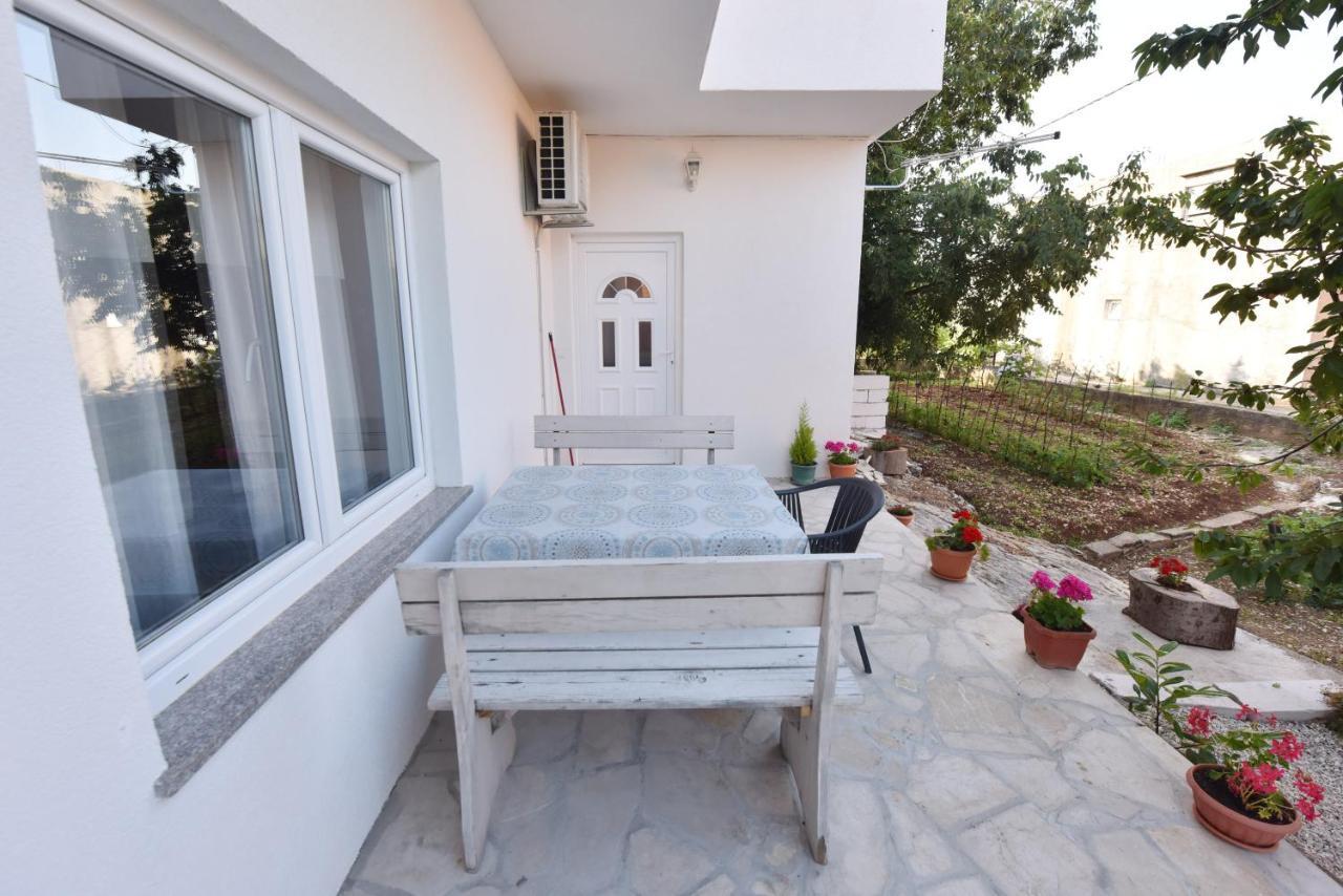 Appartement Lea à Šibenik Extérieur photo