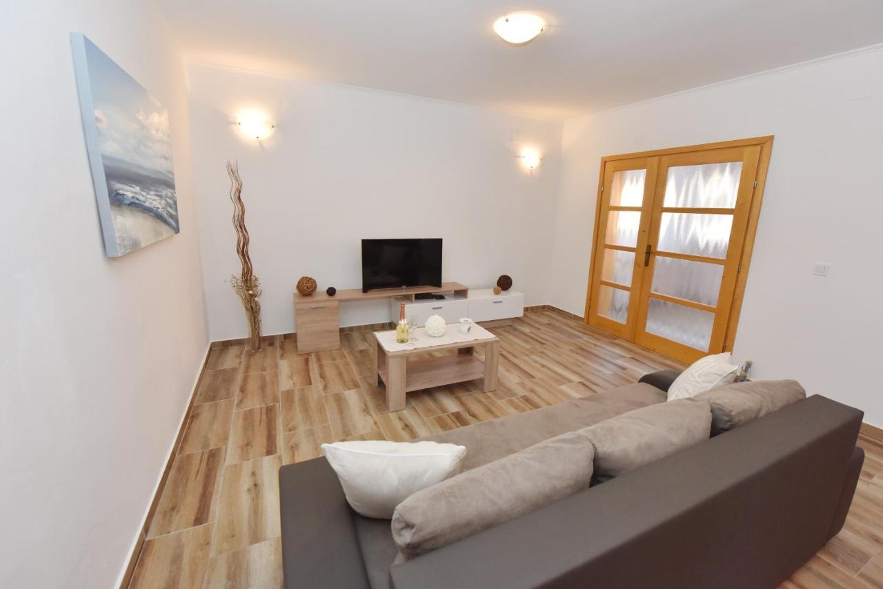 Appartement Lea à Šibenik Extérieur photo